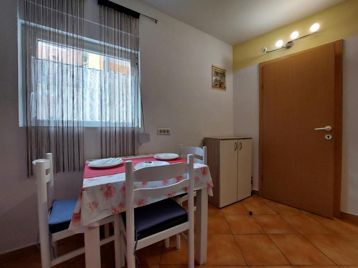 Appartamento Leona Novigrad Istria Esterno foto